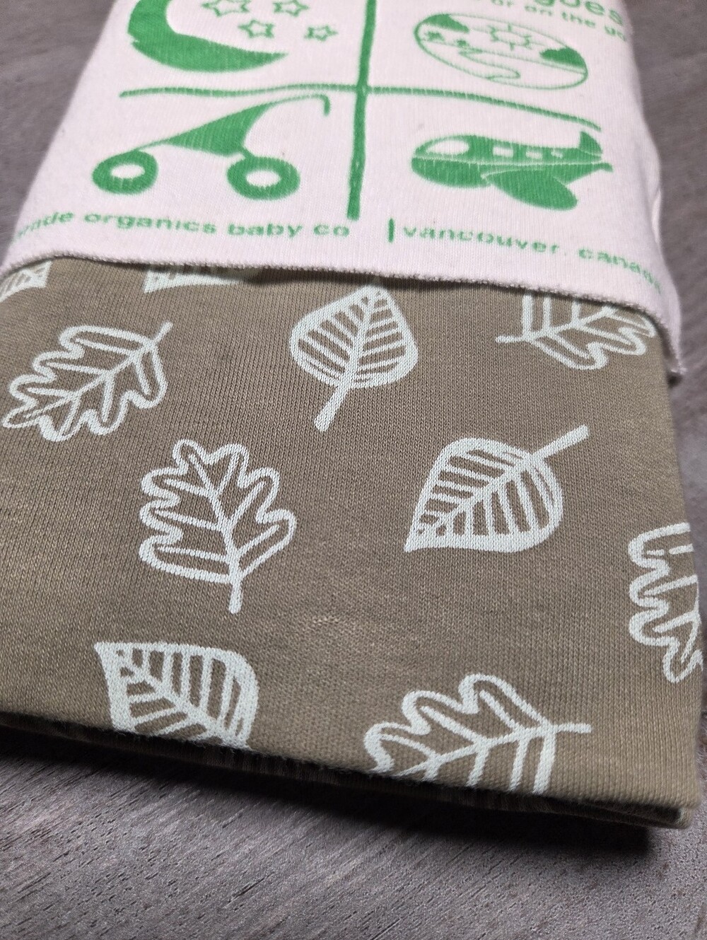 Parade Organics Baby Blanket - Picture 4 of 5
